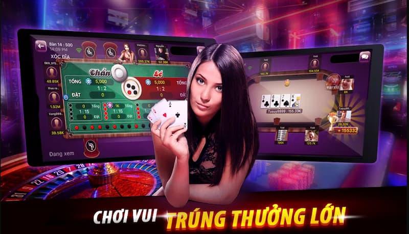 Ảnh 2: Chơi đánh bài trúng thưởng lớn