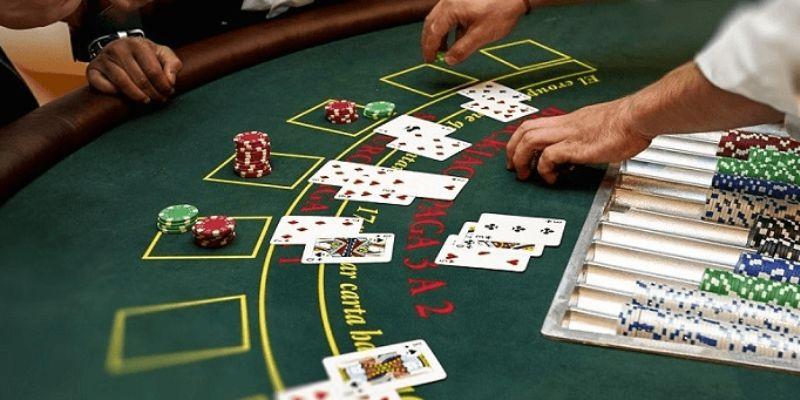 Các quân bài trong xì tố